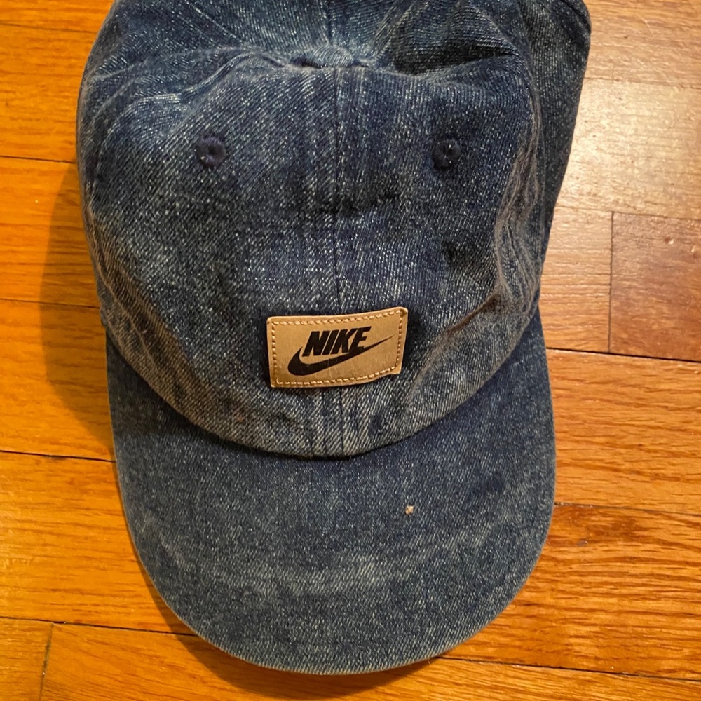Nike hat